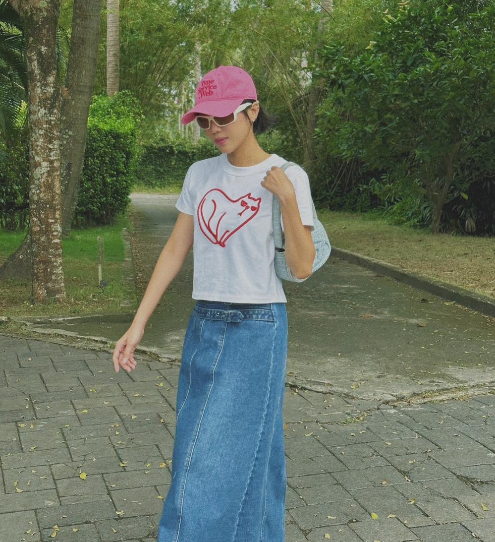 Diệu Nhi (Chị đẹp đạp gió rẽ sóng) đổi sang phong cách nữ tính với loạt set váy xinh tươi-7