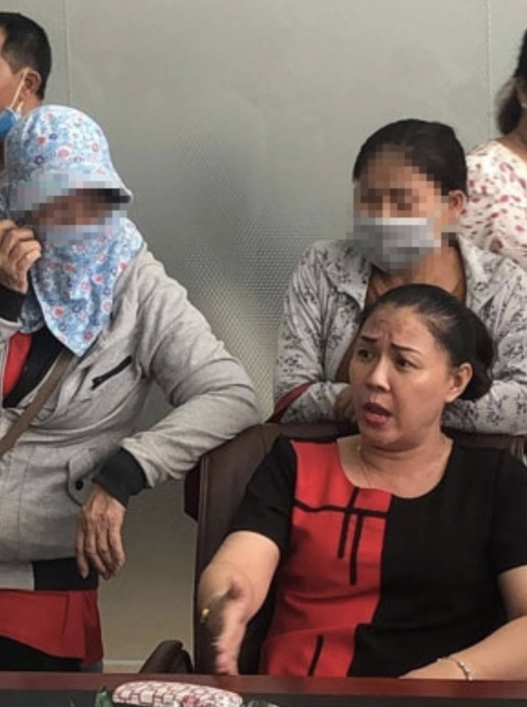 Bà trùm bất động sản lừa hàng trăm người đang bị... tâm thần!-1