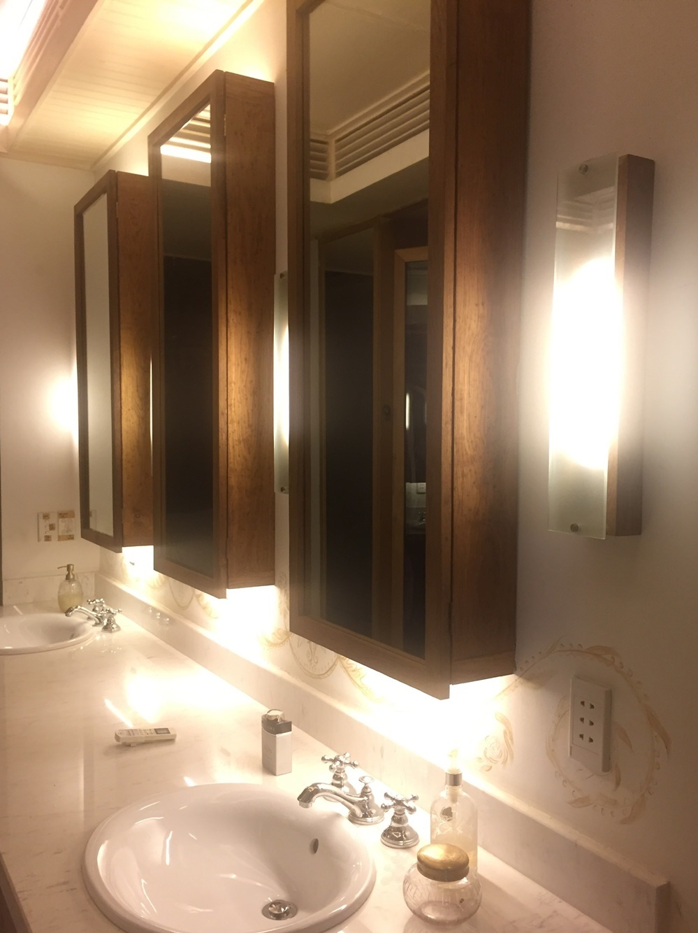 Sao Việt chiều con như thế nào? Nhìn phòng ái nữ nhà đại gia Đức An và Cường Đô la mà choáng ngợp-11