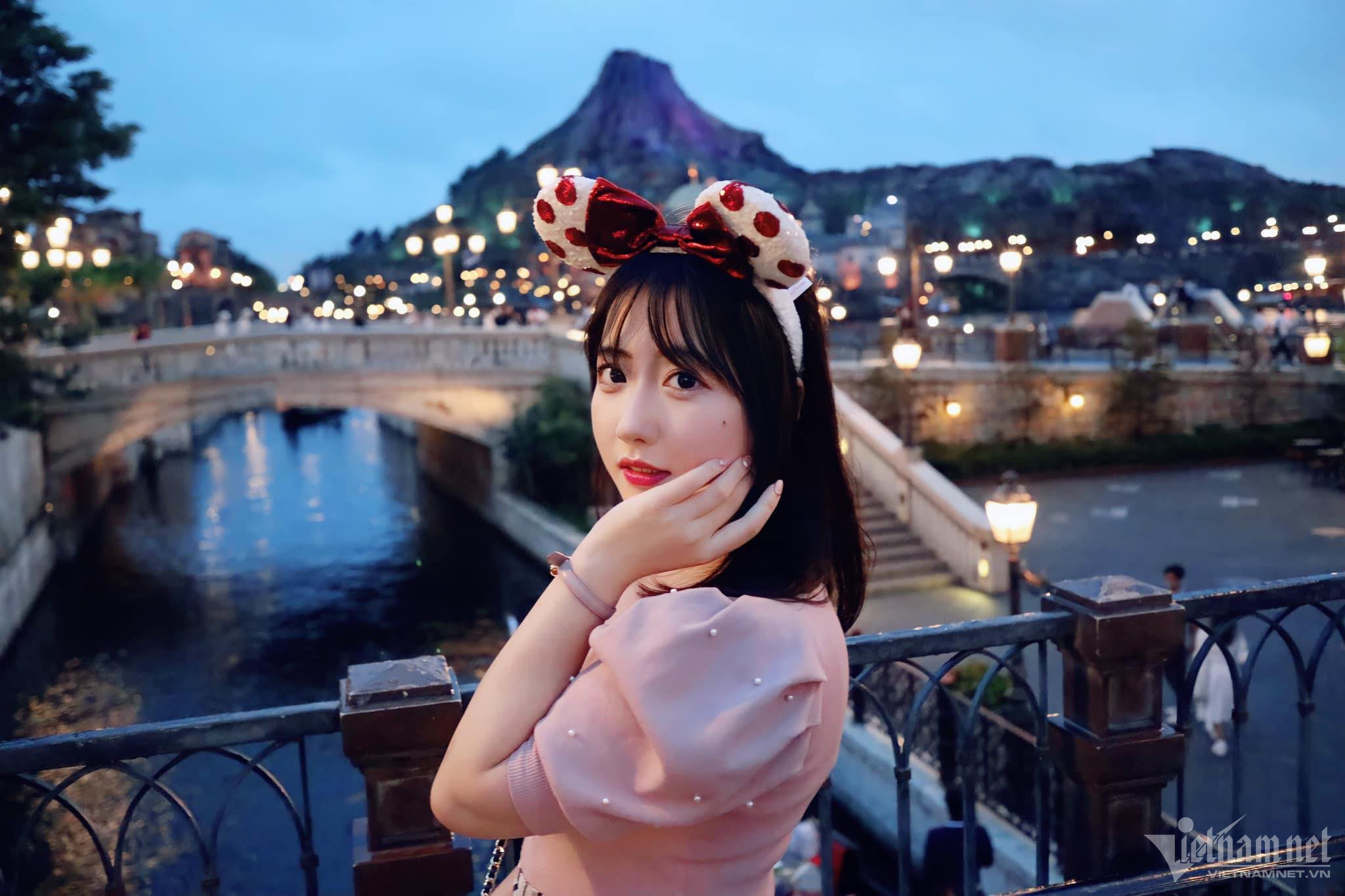 Nữ giảng viên Hà Nội xinh đẹp, gây sốt giảng đường-3