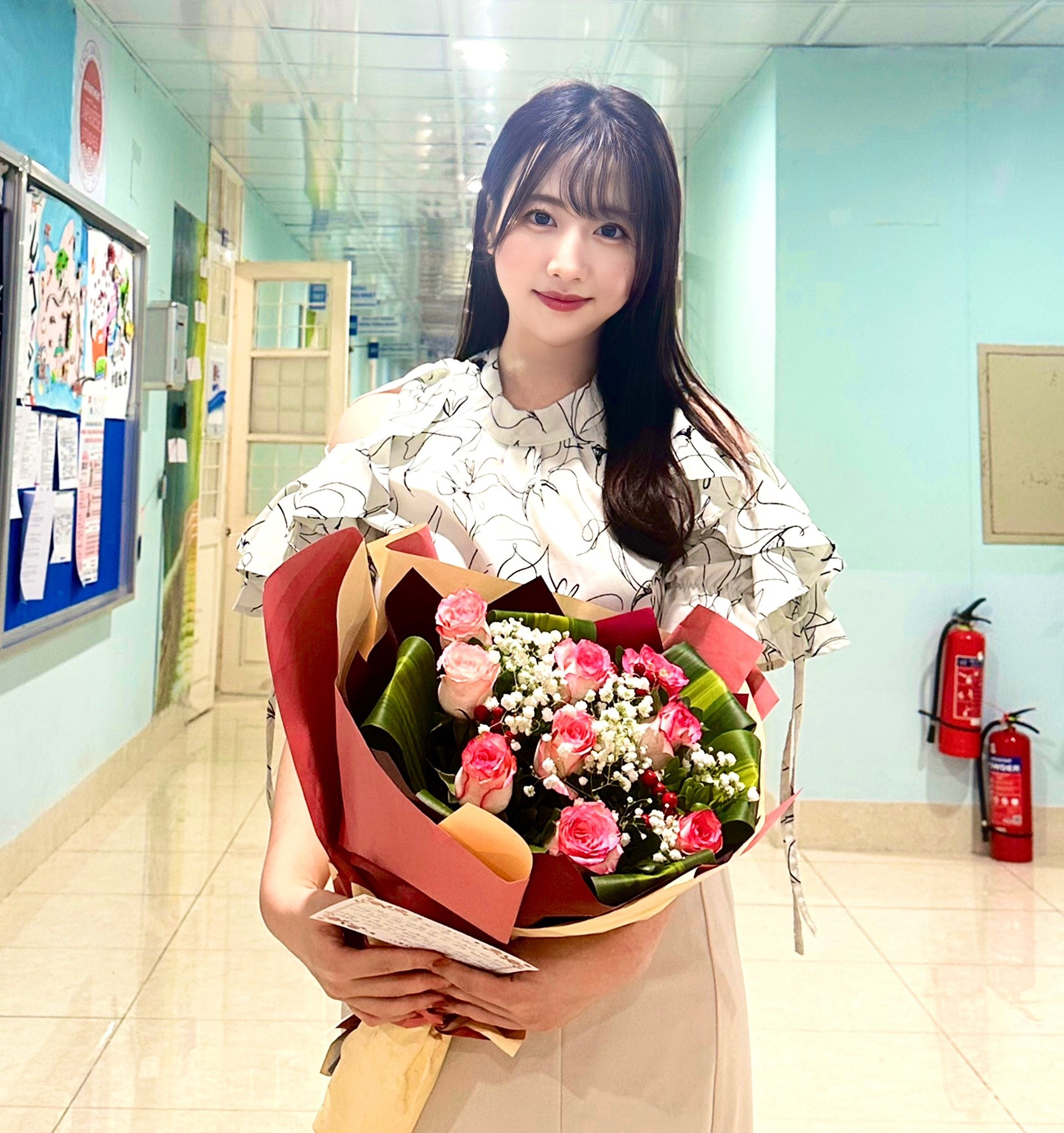 Nữ giảng viên Hà Nội xinh đẹp, gây sốt giảng đường-13