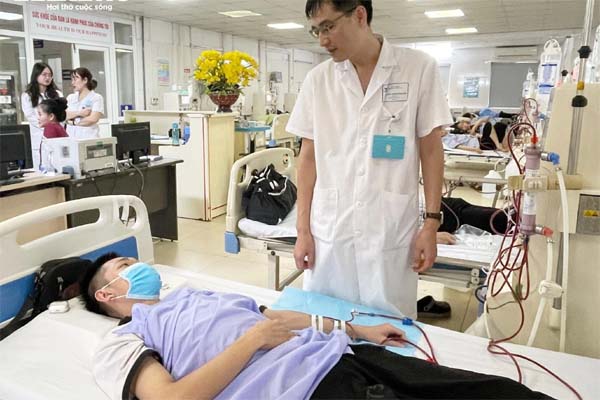 19 tuổi nhưng đã suy thận giai đoạn cuối 10 năm: Chỉ quên 1 điều mà khiến thận xuống cấp nhanh chóng-2
