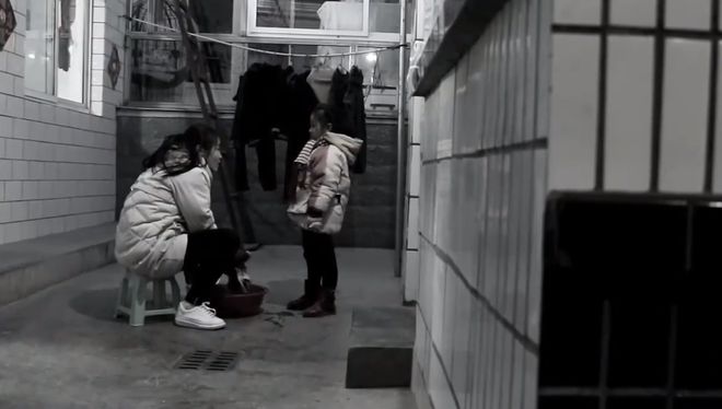 10 năm tìm con người đàn ông rụng rời” vì một bình luận: Kết luận của cảnh sát khiến cả nhà chết lặng-1