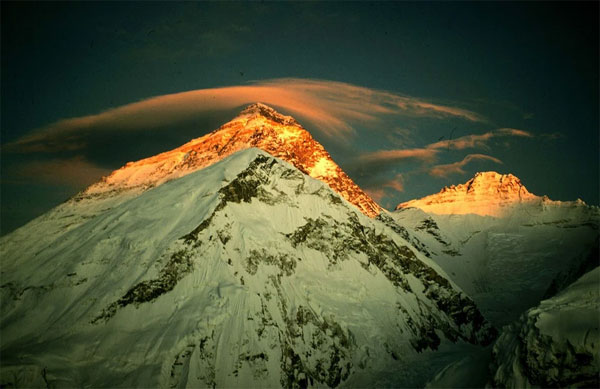 Bí ẩn về cấu trúc rỗng và kho báu bí ẩn bên trong dãy Himalaya-3