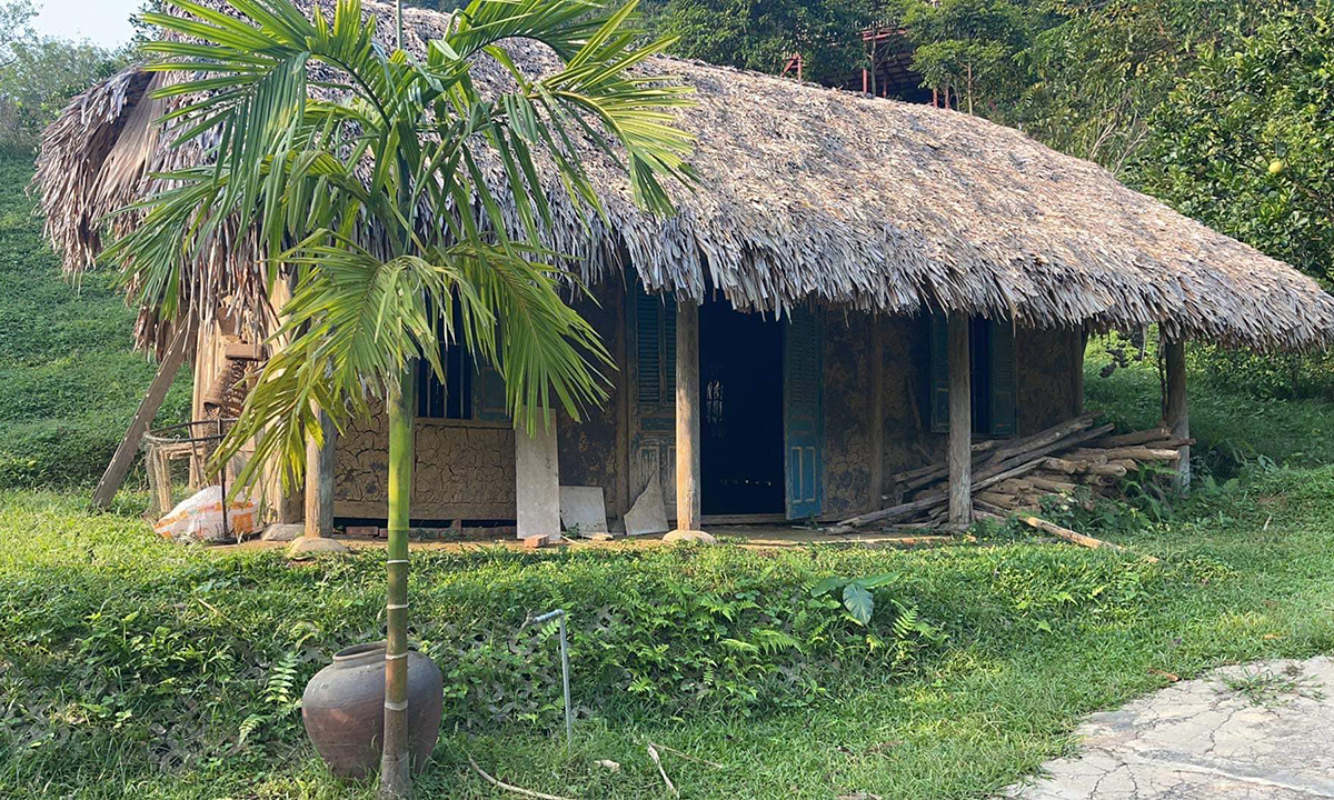 Thông báo ly hôn vào ngày lễ độc thân, để lại nhà cho vợ cũ cùng 3 con, ca sĩ Việt Hoàn hiện sống ra sao?-9