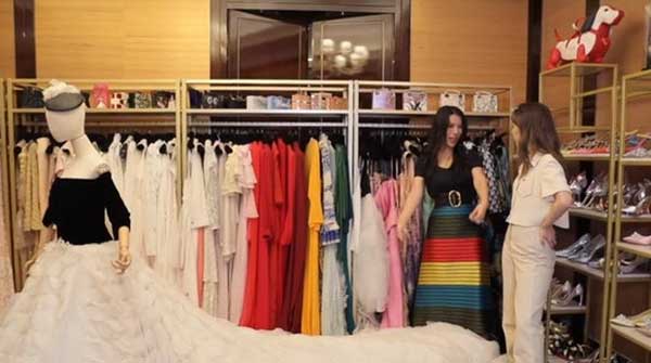 Choáng với dinh thự của tiểu thư Trung Quốc: Rộng ngang lâu đài, đi một vòng mất 7 tiếng đồng hồ, nhìn phòng thay đồ ai cũng ghen tị-7