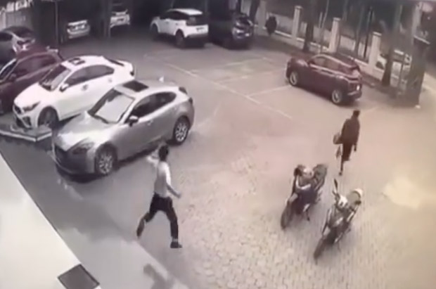 Truy bắt kẻ dùng dao cướp ngân hàng ở Nghệ An-2