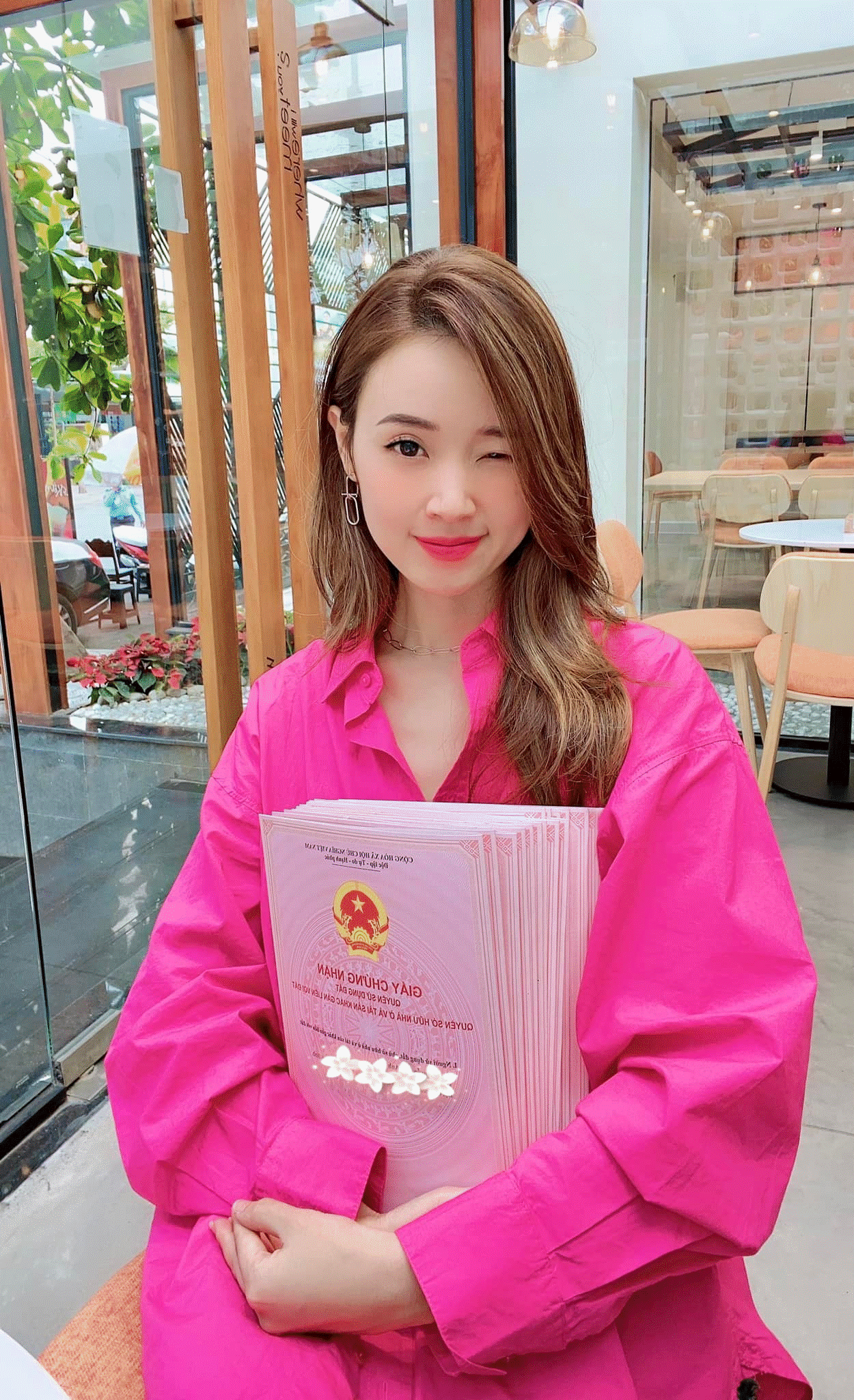 Căn nhà đầy phong cách của thần tiên tỷ tỷ Vbiz lận đận tình duyên nhưng trùm bất động sản, vừa tặng em trai quà cưới sương sương 2 sổ đỏ-3