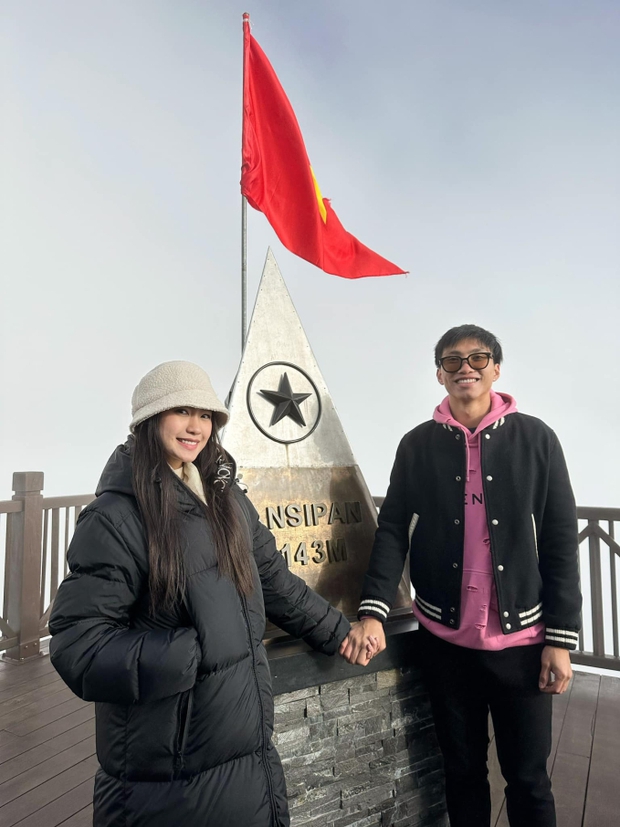 Loạt ảnh tình tứ của Đoàn Văn Hậu và Doãn Hải My bỗng hot trở lại sau đám cưới-3