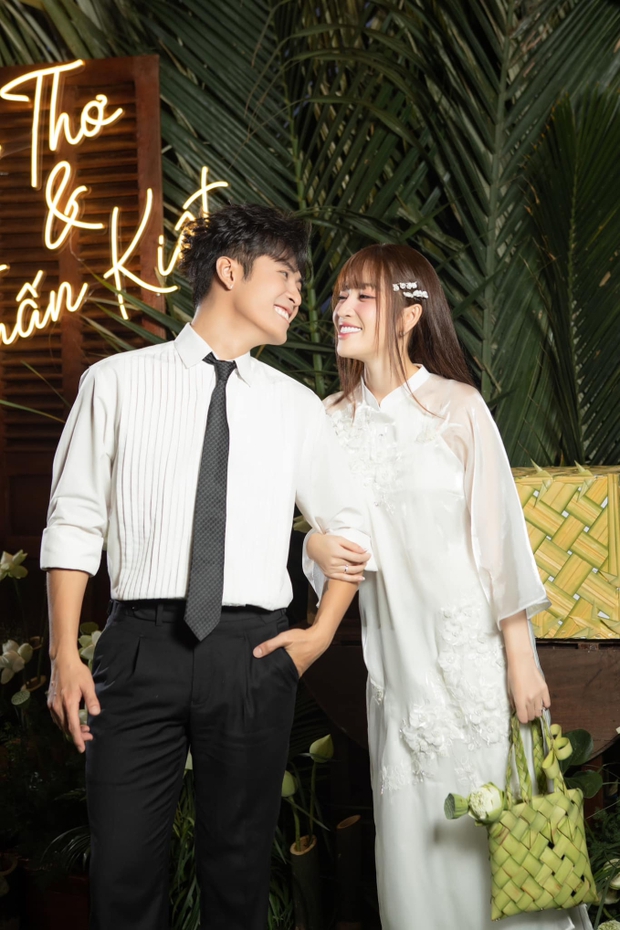 Đám cưới Puka - Gin Tuấn Kiệt ở Đồng Tháp: Hòa Minzy - BB Trần và dàn sao Vbiz đổ bộ sáng sớm, Dương Lâm lên đồ làm MC-12