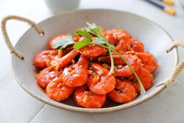 Cách đơn giản nhất làm món tôm thơm đậm đà, ngon miệng đến mức không còn cả vỏ-9