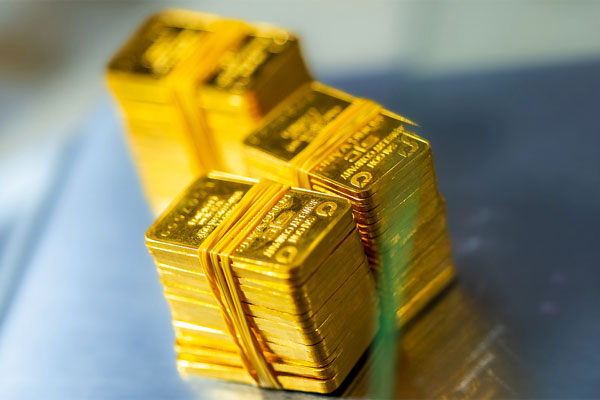 Giá vàng hôm nay 16/11/2023 bất ngờ lao dốc, vàng SJC giảm 200 nghìn đồng/lượng-1