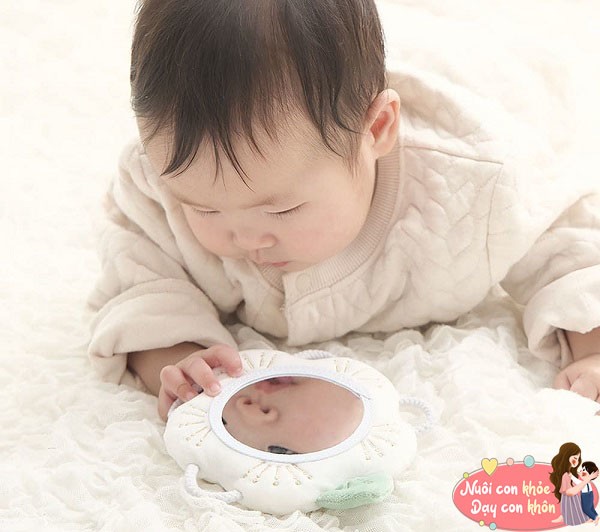 Trẻ trong vòng 1 tuổi làm được 3 điều, chứng tỏ chỉ số IQ rất cao-3