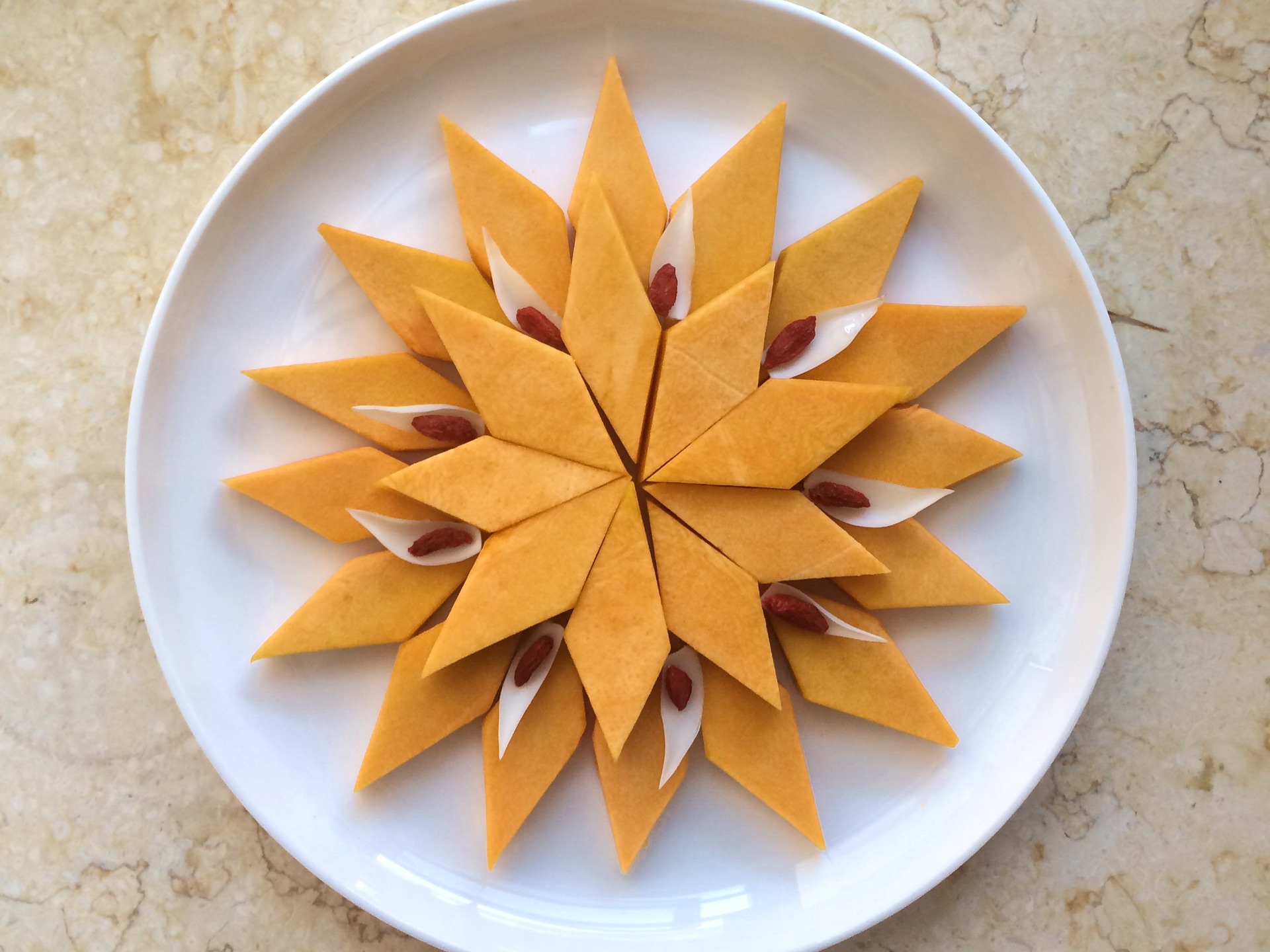 1 món ăn có tác dụng làm đẹp và dưỡng ẩm còn tốt hơn cả đắp mặt nạ, cách làm thì cực dễ-6