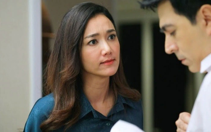 Tôi bàng hoàng khi phát hiện ra tấm ảnh đại gia đình của bạn trai ​​​​​​​-1