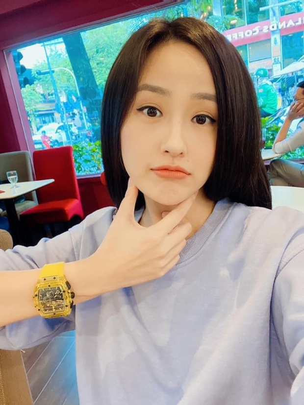 Mai Phương Thuý gây hoang mang vì hàng loạt dòng trạng thái lạ, chuyện gì mà chính chủ phải vội xin lỗi?-3