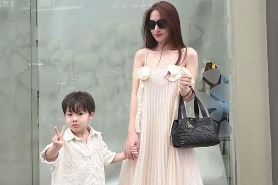 Hoà Minzy đáp trả cực sắc sảo khi bị mỉa mai 