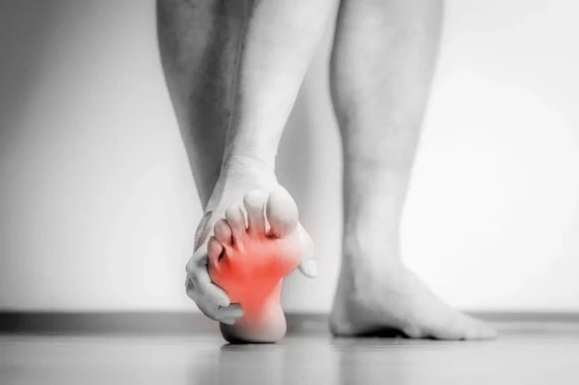 Muốn biết một người sống thọ không, hãy nhìn vào cách bước đi, có 7 đặc điểm này khi đi bộ sẽ khó sống lâu-3