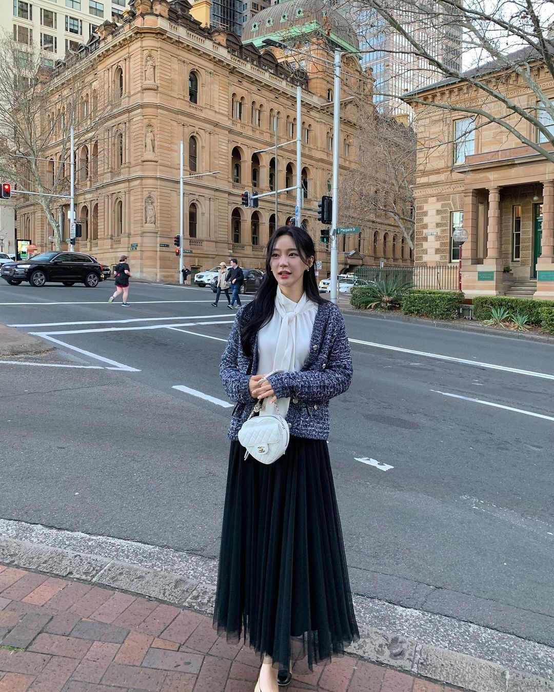 9 cách diện chân váy dài ưng mắt cho mùa lạnh-10