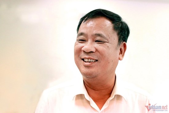 Đừng tổ chức ngày 20/11 xa hoa để 'nuôi' Facebook hơn là tri ân