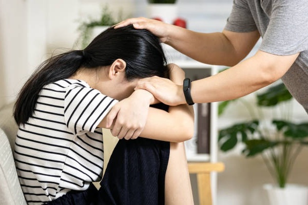 Anh tôi muốn thế chấp nhà để chữa bệnh vợ-1