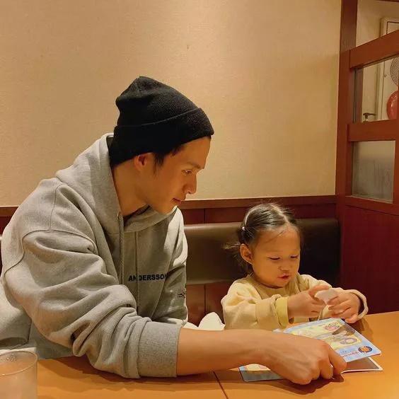 Người bố làm tốt 5 việc này, con cái lúc nào cũng ngưỡng mộ-1