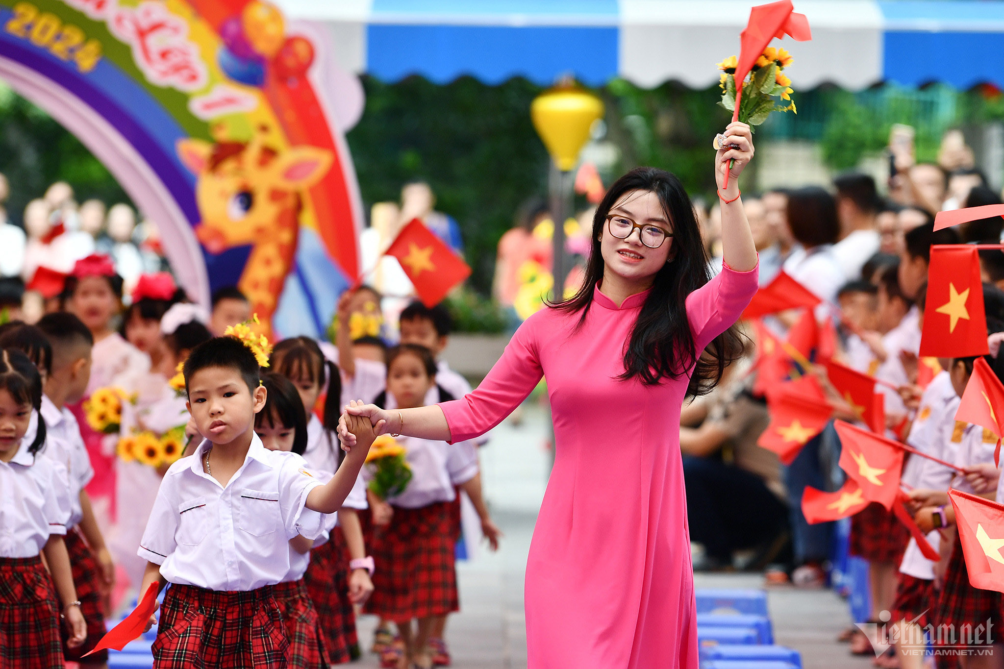 Dự báo thời tiết 20/11/2023: Nắng đẹp cả 3 miền ngày Nhà giáo Việt Nam-1