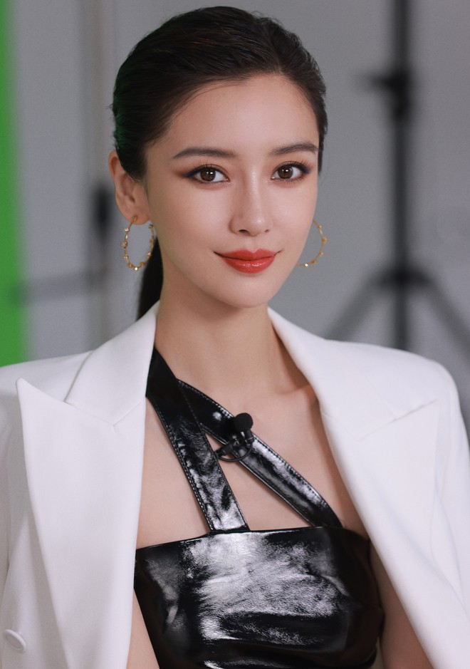 Angelababy còn lại gì khi bị cấm sóng ở tuổi 34-8