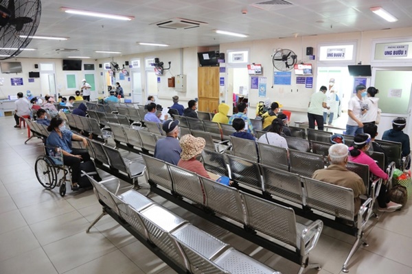 Quá trời quá đất bác sĩ online tự xưng: Khi niềm tin của người bệnh bị đặt nhầm chỗ!-7