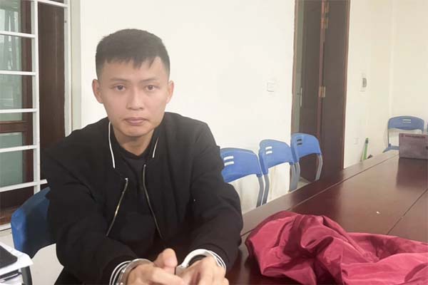 Hé lộ nguyên nhân khiến Phó giám đốc công ty gỗ đi cướp ngân hàng-1