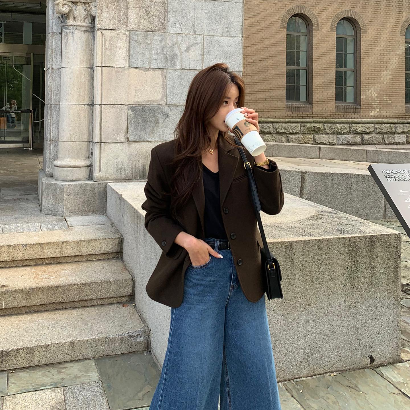 5 món thời trang nên sắm dịp Black Friday để mặc đẹp hơn mà vẫn tiết kiệm-1