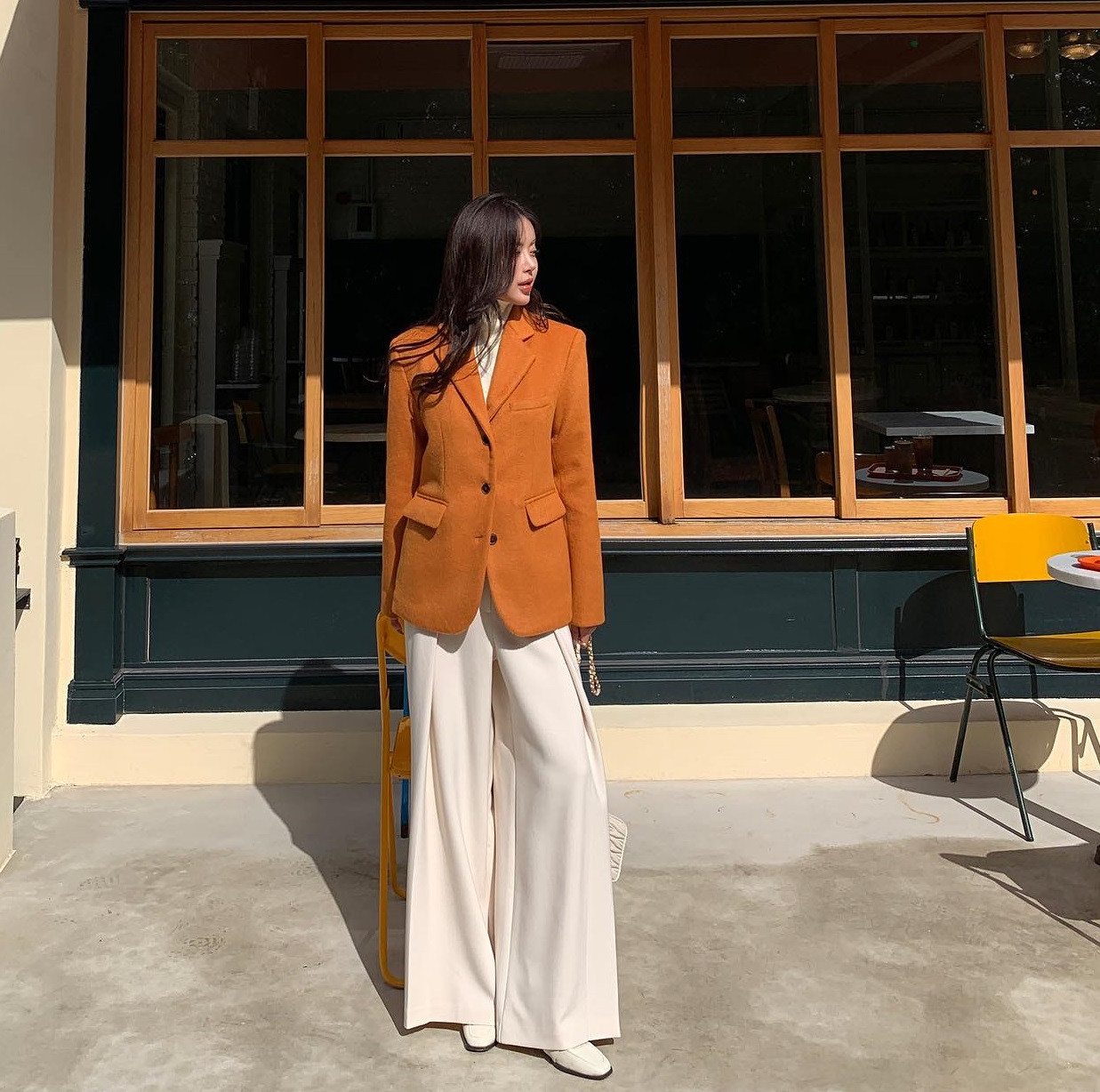 5 món thời trang nên sắm dịp Black Friday để mặc đẹp hơn mà vẫn tiết kiệm-2