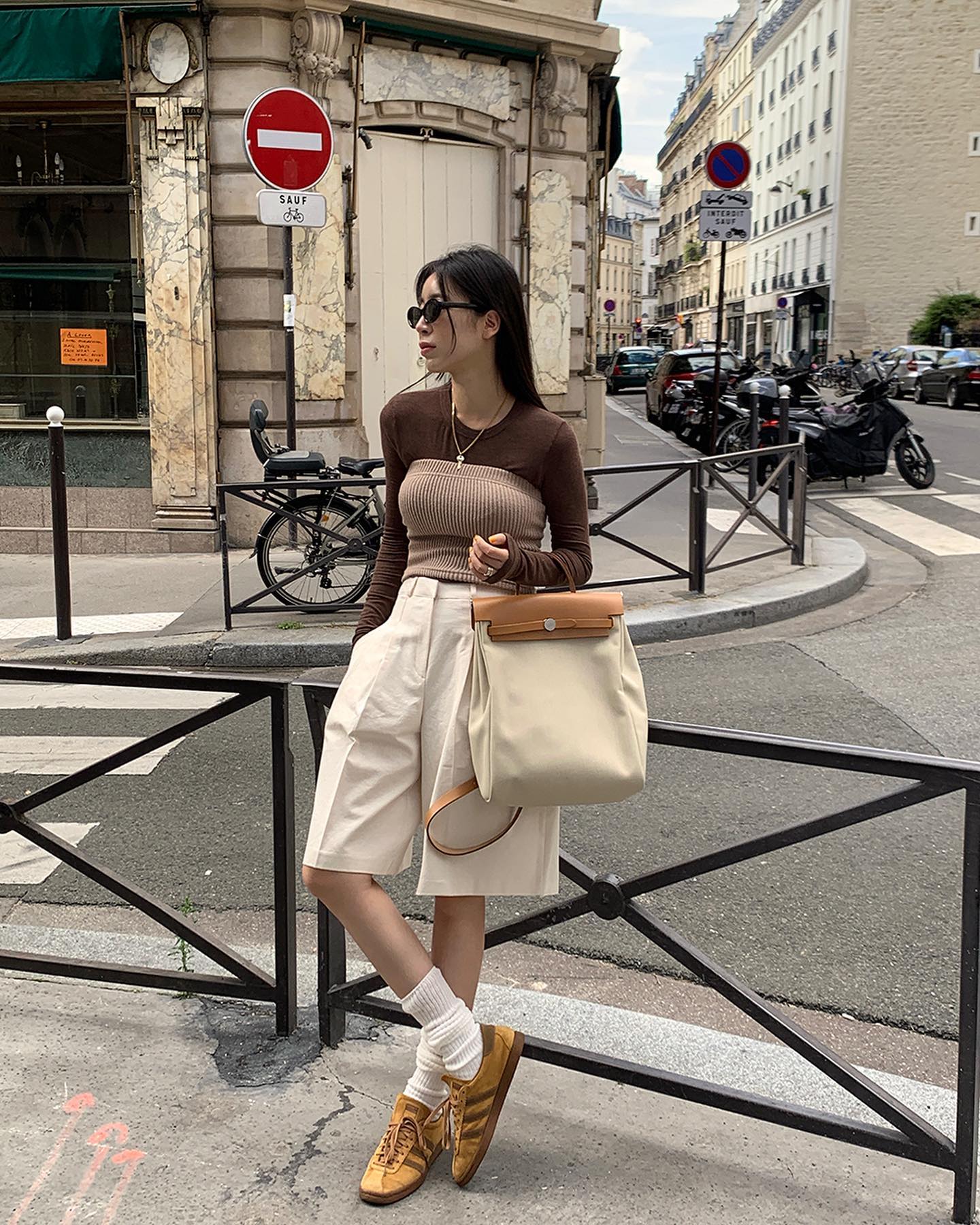 5 món thời trang nên sắm dịp Black Friday để mặc đẹp hơn mà vẫn tiết kiệm-6