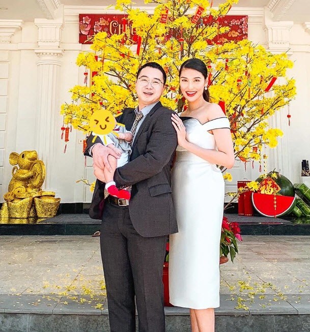 Cặp bố mẹ trong gia tộc giàu nhất nhì Việt Nam nuôi dạy con: 3 tuổi mới cho bé lộ mặt, đi học có bố ở ngoài giám sát-1