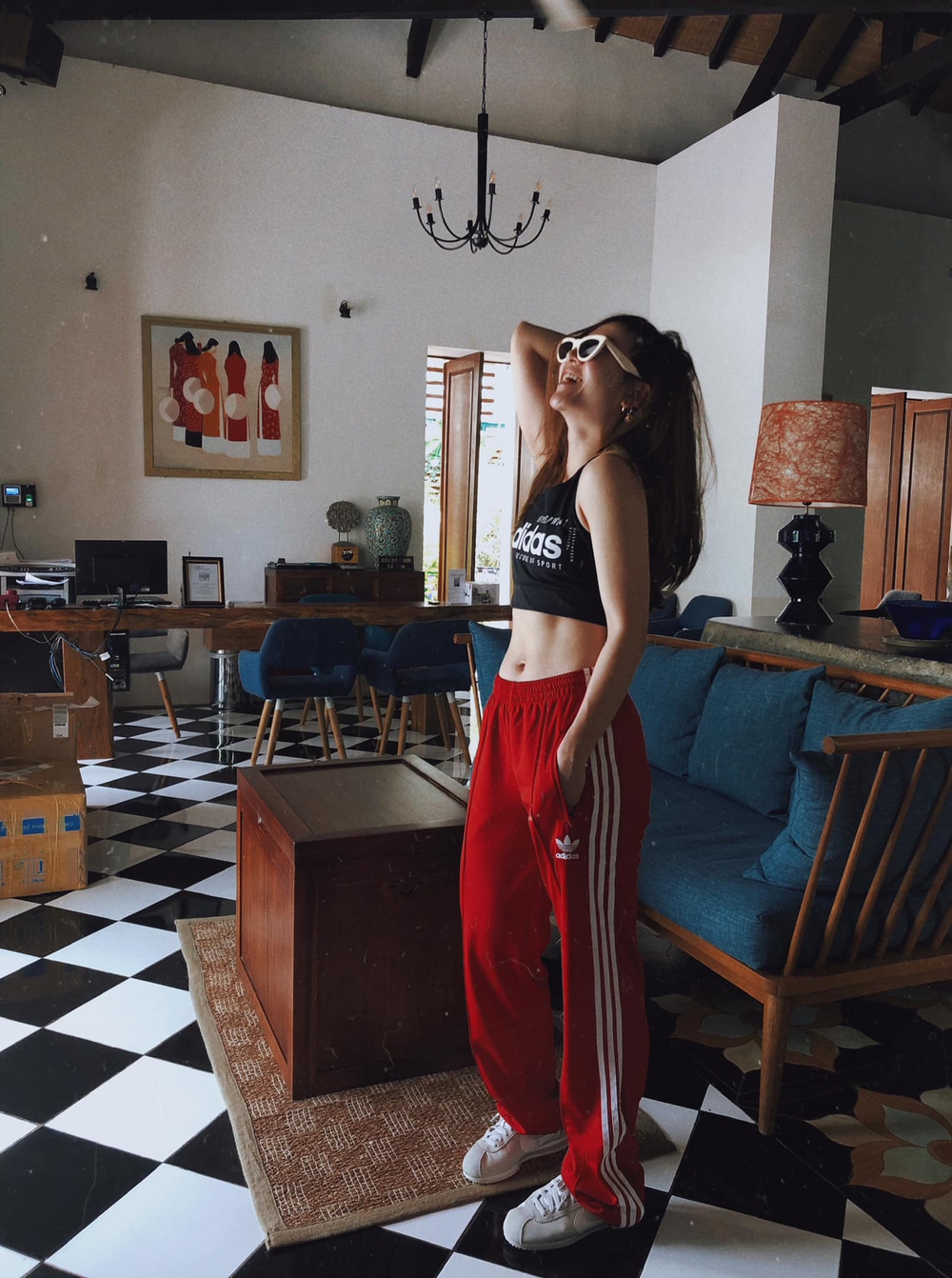 Ca sĩ Việt bị gắn mác thảm họa thẩm mỹ sau 11 năm: Nhan sắc gây bất ngờ, body nuột nà, U40 vẫn một mình-11