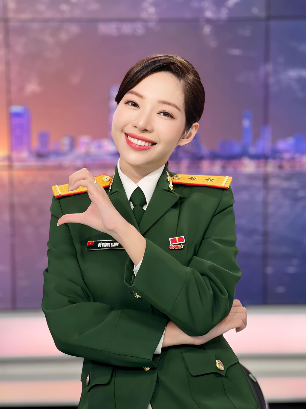 Nhan sắc xinh đẹp của vợ các MC nổi tiếng trên sóng VTV-1