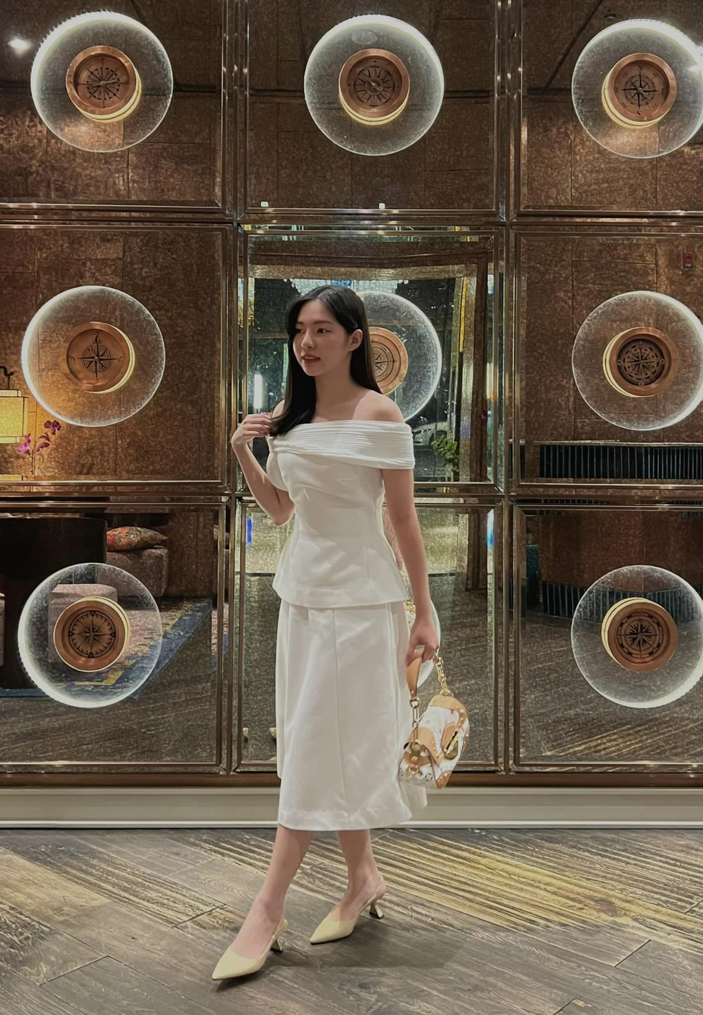 Nhan sắc xinh đẹp của vợ các MC nổi tiếng trên sóng VTV-3