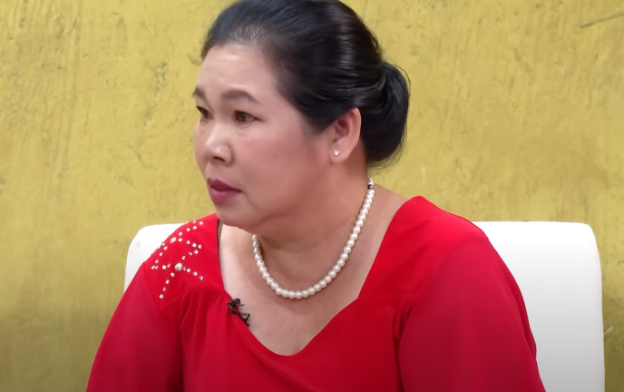 Cô gái đôi mươi ăn cơm trước kẻng” để được lấy anh chồng mù, 33 năm hôn nhân chỉ khóc vì 1 điều-2