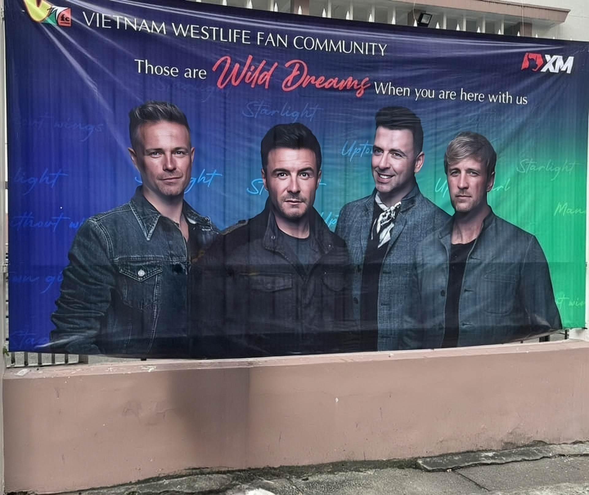 Đêm nhạc Westlife ở TP.HCM bị khán giả chỉ trích, la ó-1