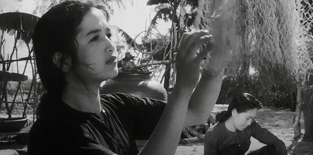 Nữ diễn viên đầu tiên được phong NSND: Cả đời chỉ yêu duy nhất 1 người, tuổi 81 vẫn là tâm điểm thảm đỏ-3