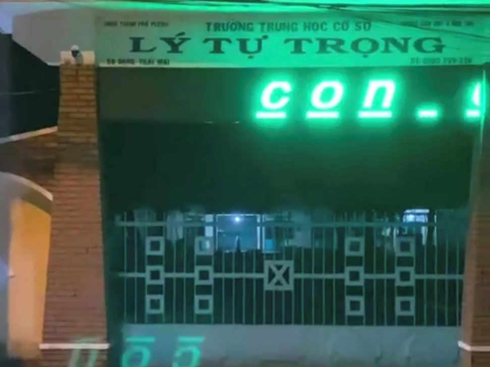 Vì sao bảng điện tử LED ở nhiều tỉnh thành chạy dòng chữ nhạy cảm?-2