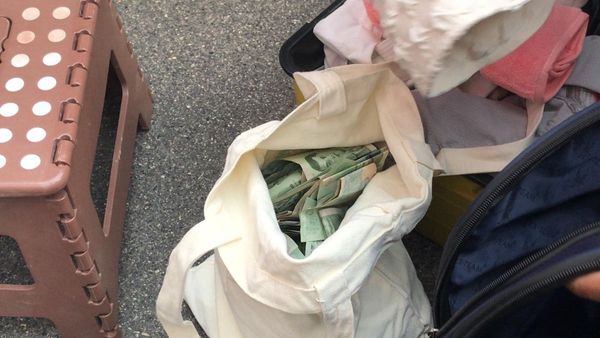 Đội quân ăn xin thu nhập 1,2 tỷ/tháng tại Thái Lan, dân mạng ngỡ ngàng: Bằng người thường làm vài năm!-3