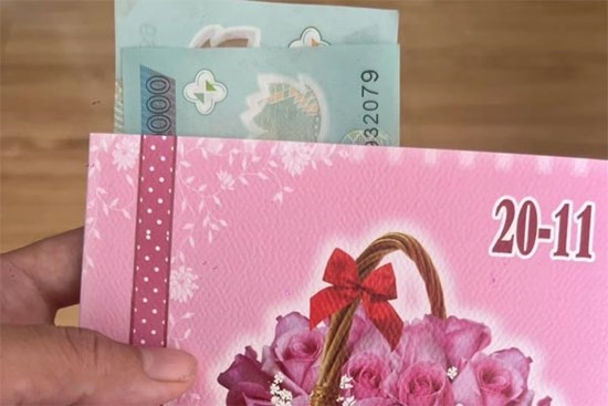 Người mẹ 