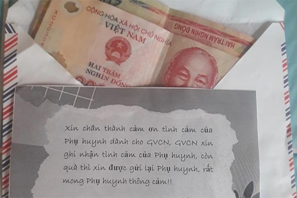 Xuất hiện người lạ tiếp cận cho tiền học sinh, trường ra cảnh báo khẩn-1