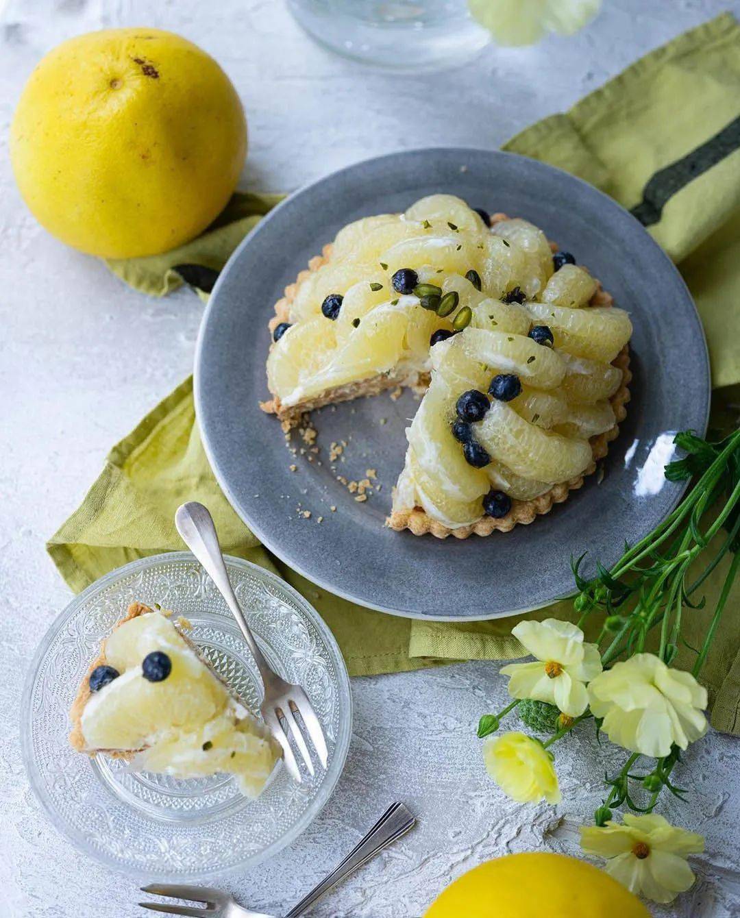 Ăn bưởi xong đừng vội vứt vỏ đi, mang làm món này ăn không chỉ nhuận phổi, giảm ho mà còn thơm miệng-2