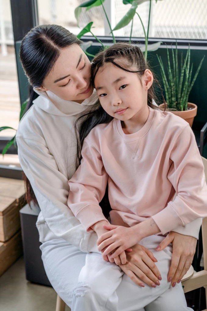 Từng bị dạy dỗ sai cách trong quá khứ rồi lại áp dụng vào con gái, mẹ Hà Nội may mắn thức tỉnh” kịp lúc, tránh được bi kịch-1