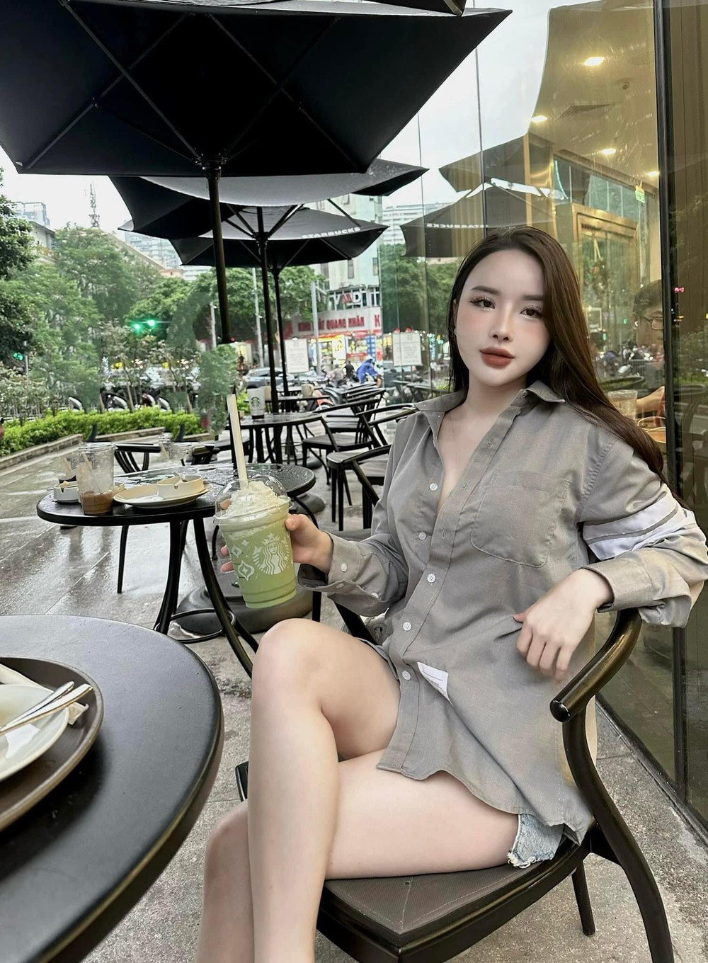 Con gái chủ lâu đài 70 tỷ ở Nghệ An: Nhan sắc nổi bật, tự chủ tài chính không dựa dẫm bố mẹ-7