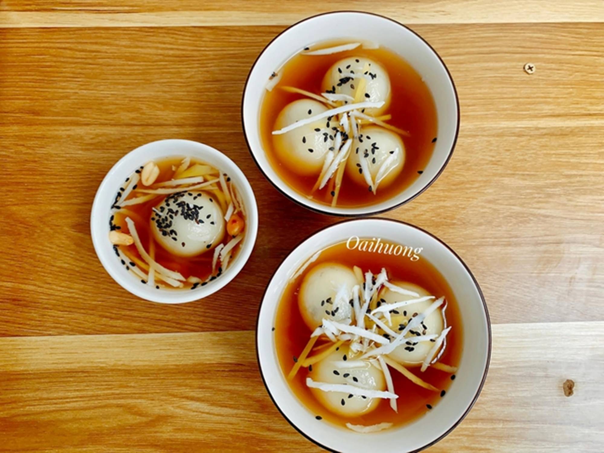 Loại bánh làm bằng bột nếp, ngoài mềm trong dẻo, ăn cực kì ấm bụng vào những ngày mùa đông-1