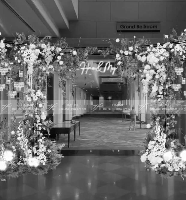 Hình ảnh đầu tiên về không gian tiệc cưới của Đoàn Văn Hậu - Doãn Hải My tại Hà Nội, có lộng lẫy như phía nhà trai?-2