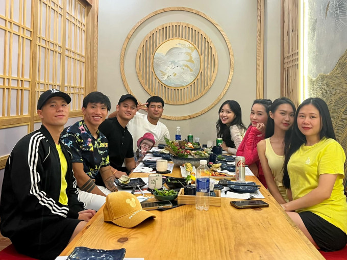 Dự đoán dàn khách mời nổi tiếng tham dự đám cưới sắp tới Đoàn Văn Hậu và Doãn Hải My tại Hà Nội-7